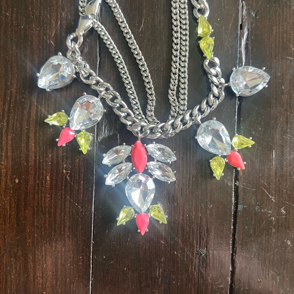 Jessica Simpson Silver Statement Chain Necklace - Picture 7 of 7